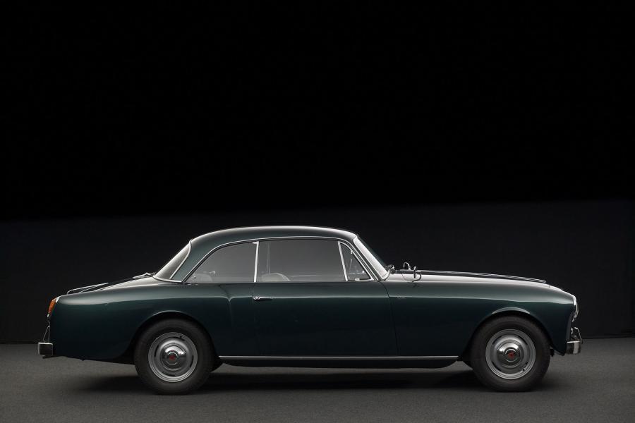  Alvis TC 108G Coupe by Graber 1957 года  (фото 2 из 5)